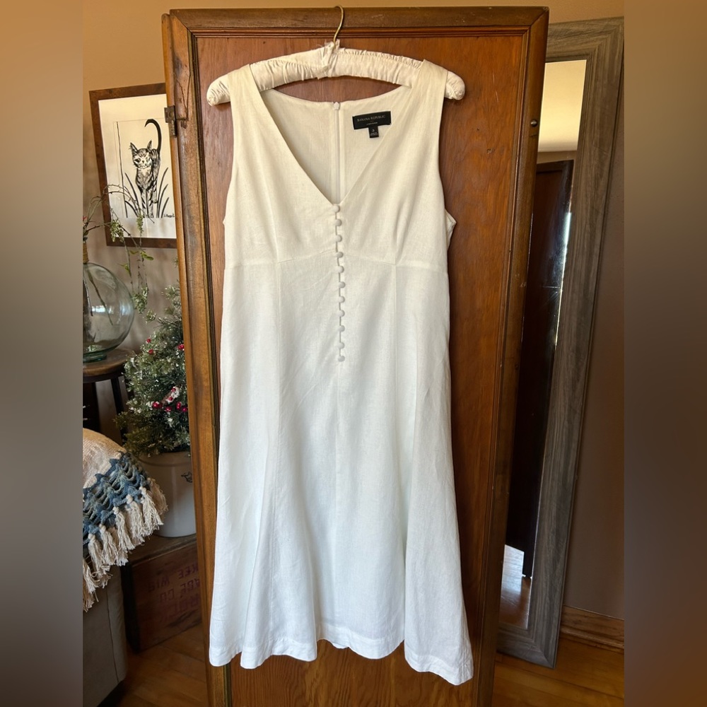 Banana Republic Linen Dress. Size 2.